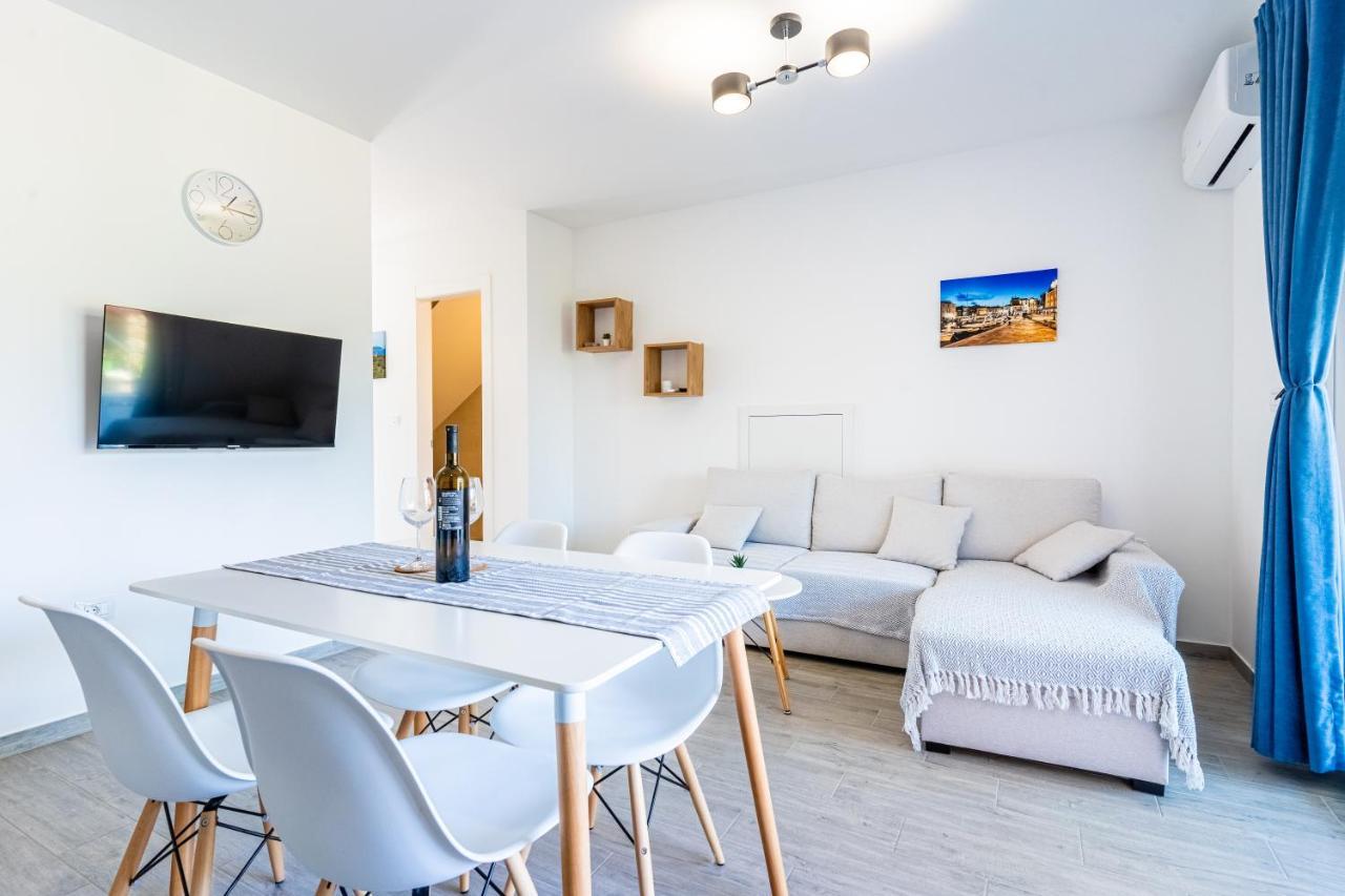 New 4 Star Apartment M&A In Town Cres Kültér fotó